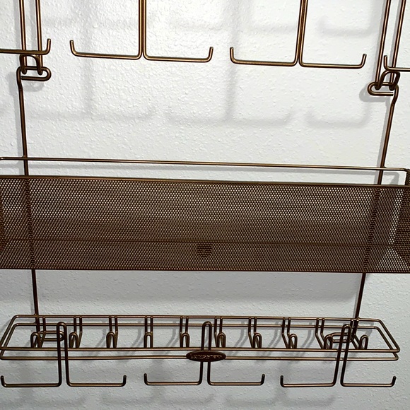 Jewelry Rack - Picture 3 of 3